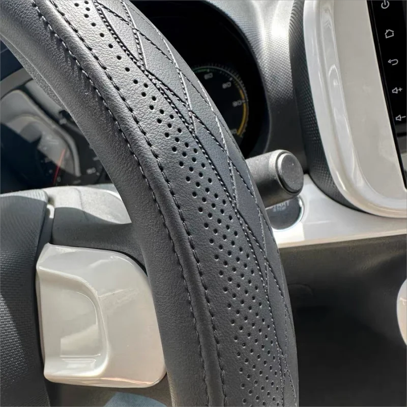 ApexGrip™ Performance Leather Steering Wheel Cover – 15” Universal Fit